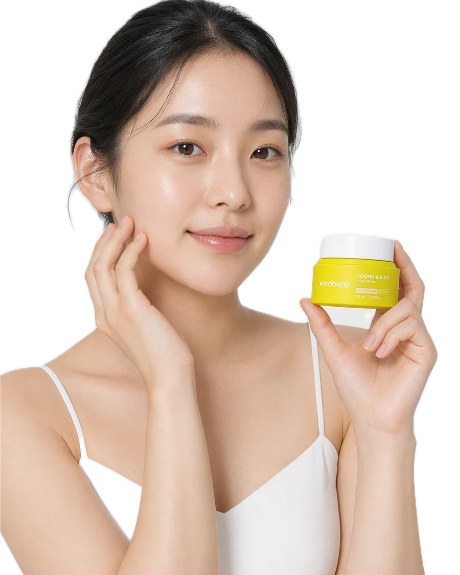 Young & Rich Cica Cream Cica İçerikli Nemlendirici Jel Krem Kore 50ml kullanan model