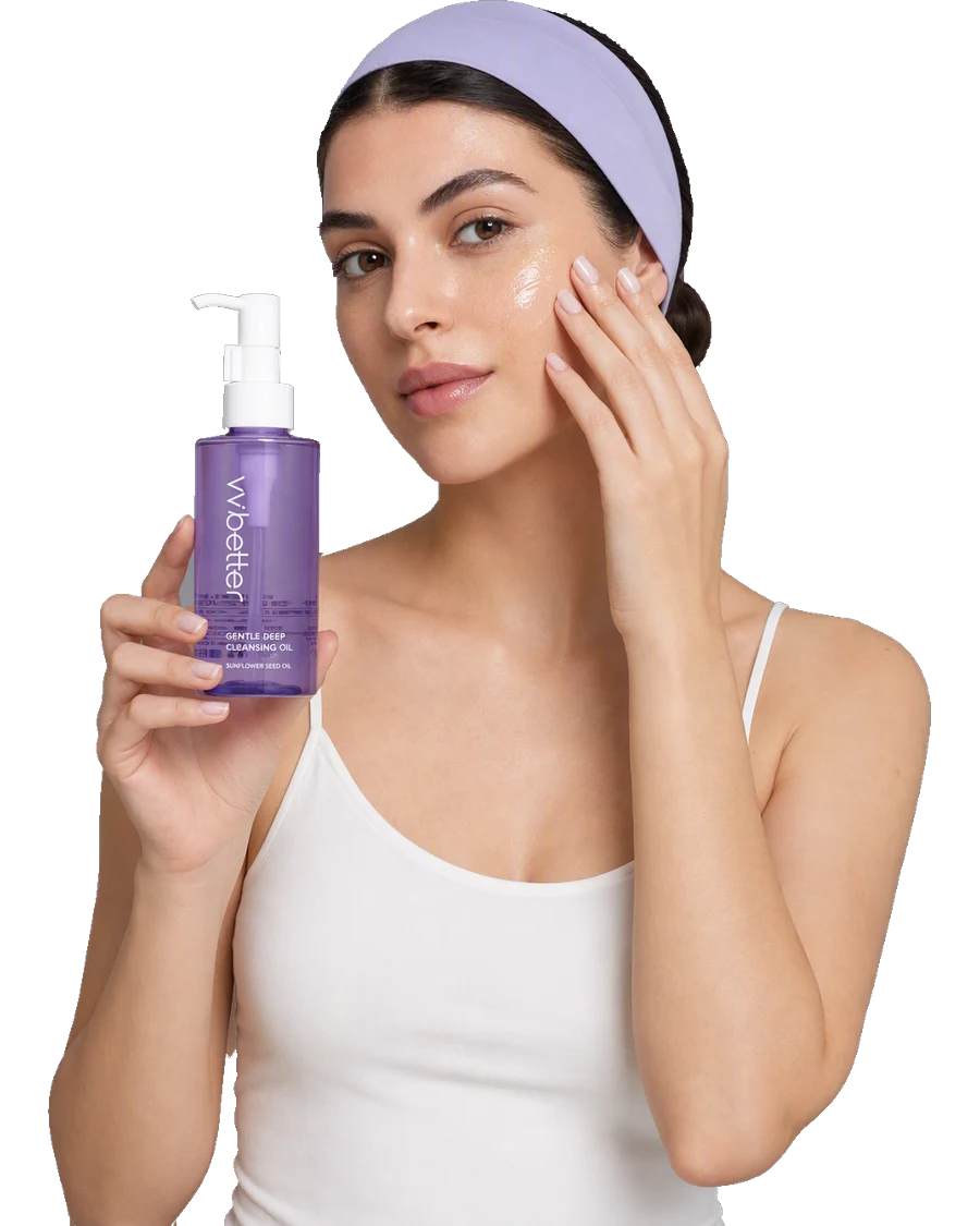Gentle Deep Cleansing Oil kullanan model