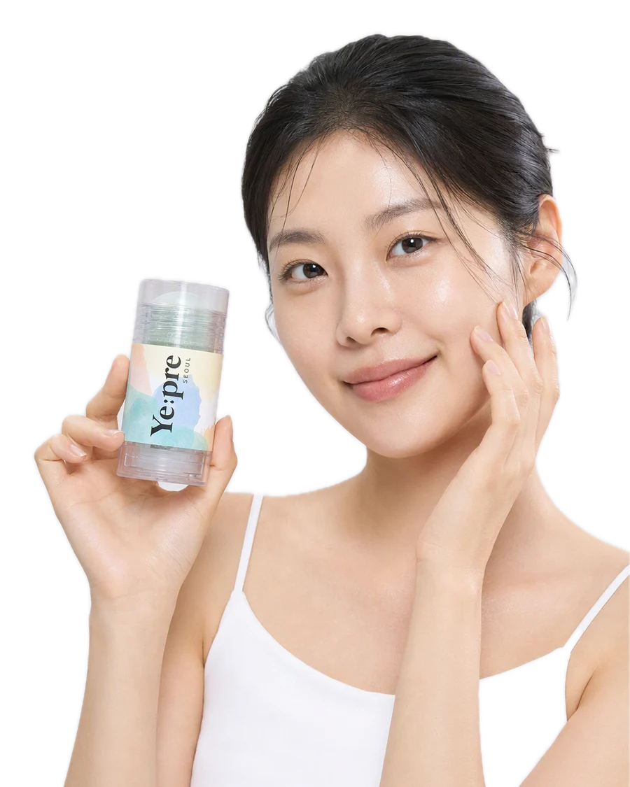 Green Tea Lifting Mud Stick Mask Nemlendirici, Gözenek ve Sebum Dengeleyici Kil Maskesi Kore 40g kullanan model