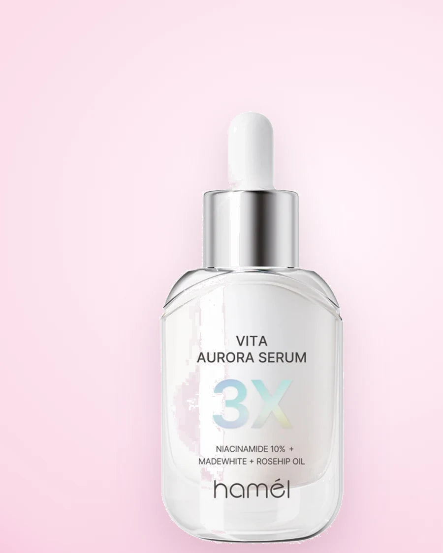 3X Vita Aurora Serum kullanan model