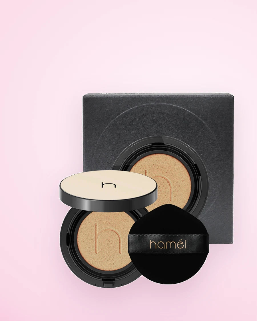 Vegan Aqua Glow Zero Fit Cushion Yedekli Set kullanan model